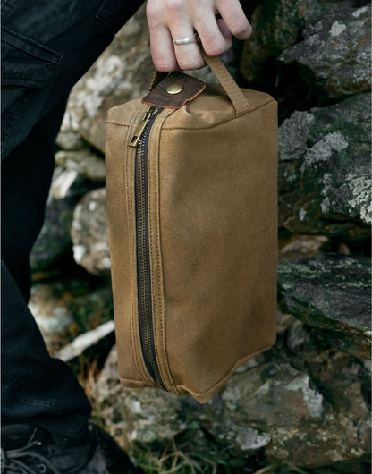 Quadra Heritage Waxed Canvas Wash Bag