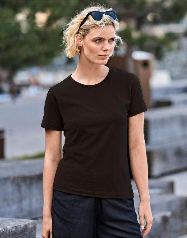 Ladies' Fashion Sof Tee